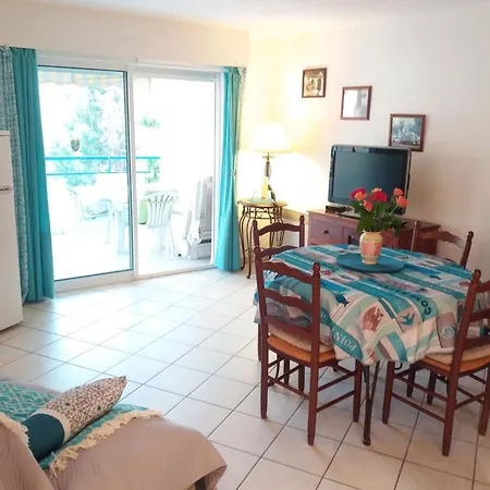 Ipanema Apartment